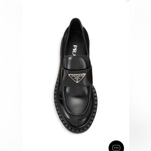 Spazzolato Logo Leather Loafers